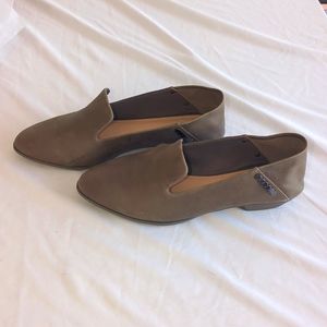 Slip on Kelsey Dagger Size 10M Olive